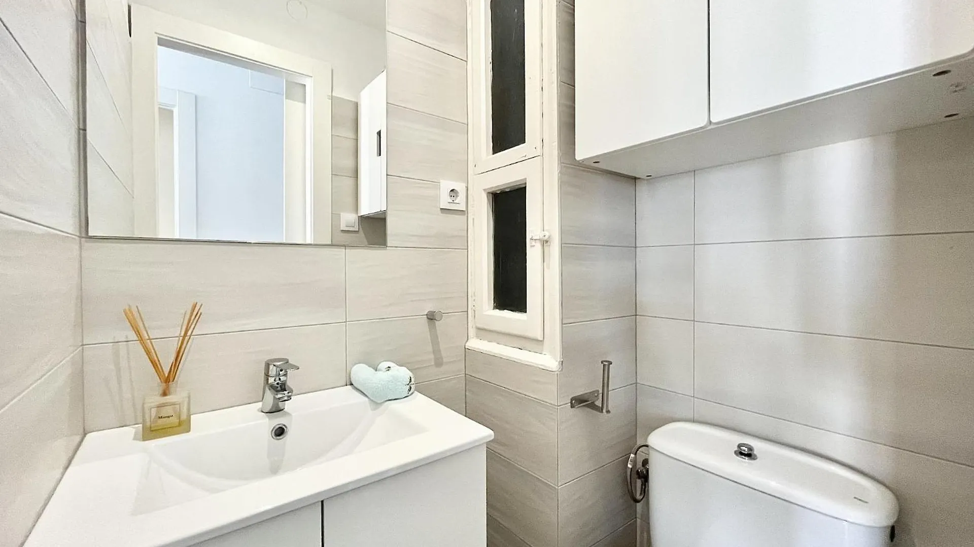 Central Apartment In Nature 罗萨斯